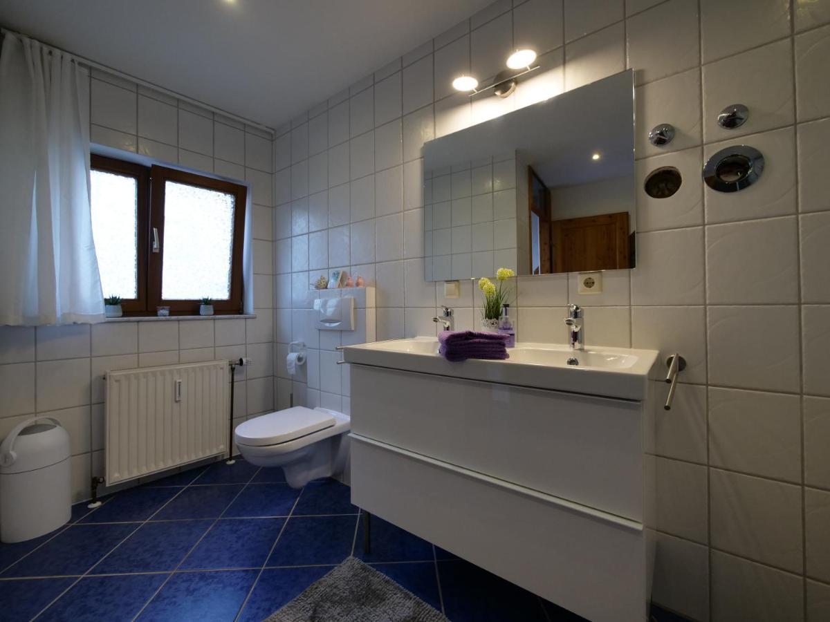 Fachwerkhaus In Ruhiger Altstadt By Rabe - Free Netflix & Eigene Terrasse Karlsruhe Ngoại thất bức ảnh
