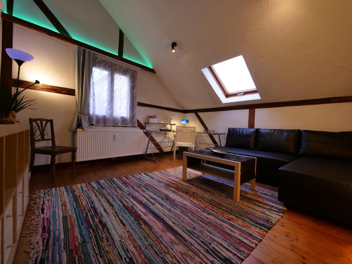 Fachwerkhaus In Ruhiger Altstadt By Rabe - Free Netflix & Eigene Terrasse Karlsruhe Ngoại thất bức ảnh